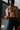 Barre de résistance utilisée pour biceps curls